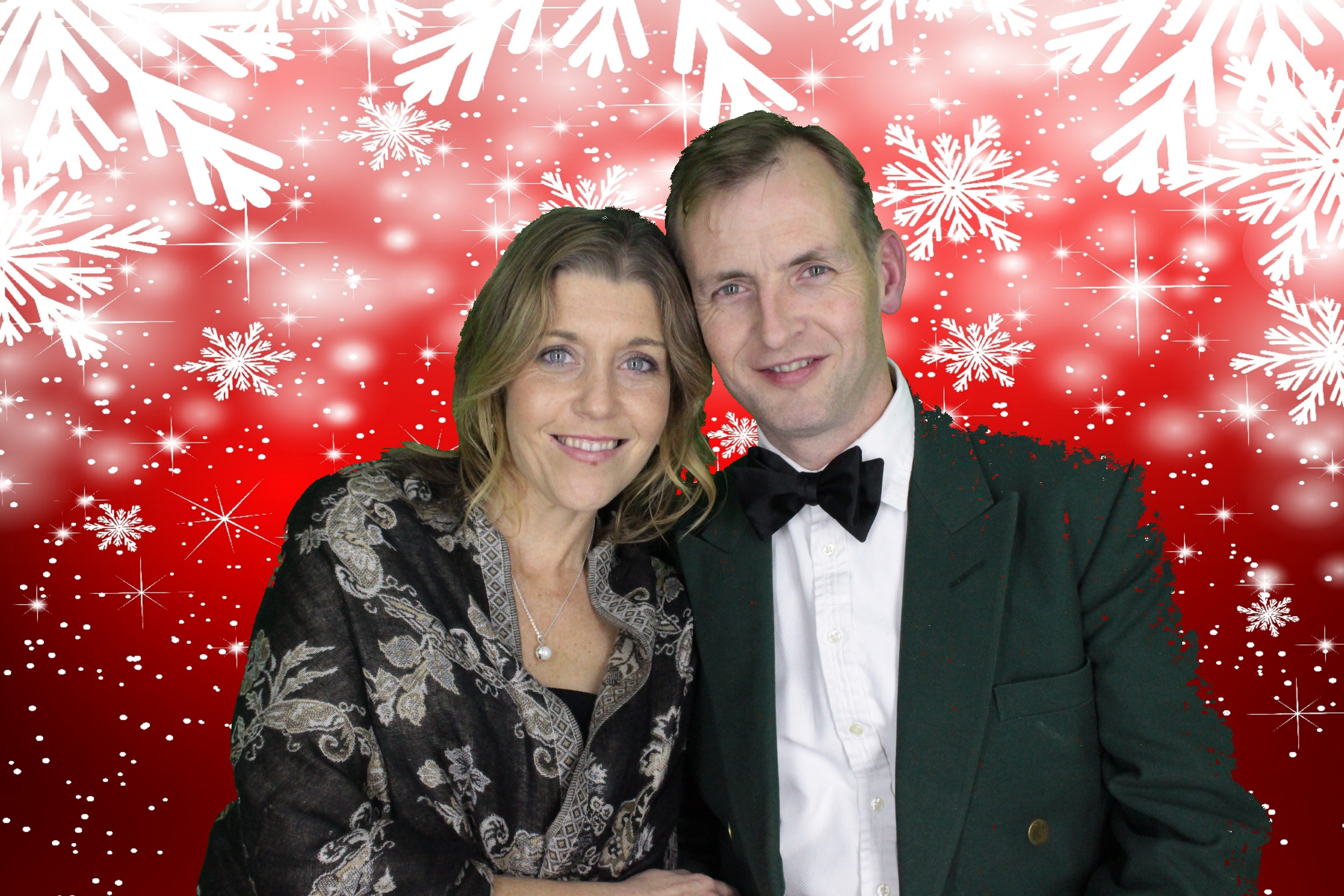 Upavon Officers' Mess Christmas Party | View more photos from the event at gallery.myphotoboothexperience.co.uk/u/MyPhotoBoothExperienceLtd/Upavon-Officers-Mess-Christmas-Party